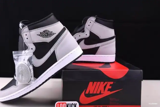 Cheap Grey Air Retro Light High Smoke 1 Jordan Black White 555088-035 0617